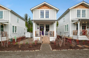 Purple Pelican by Seabrook Hospitality